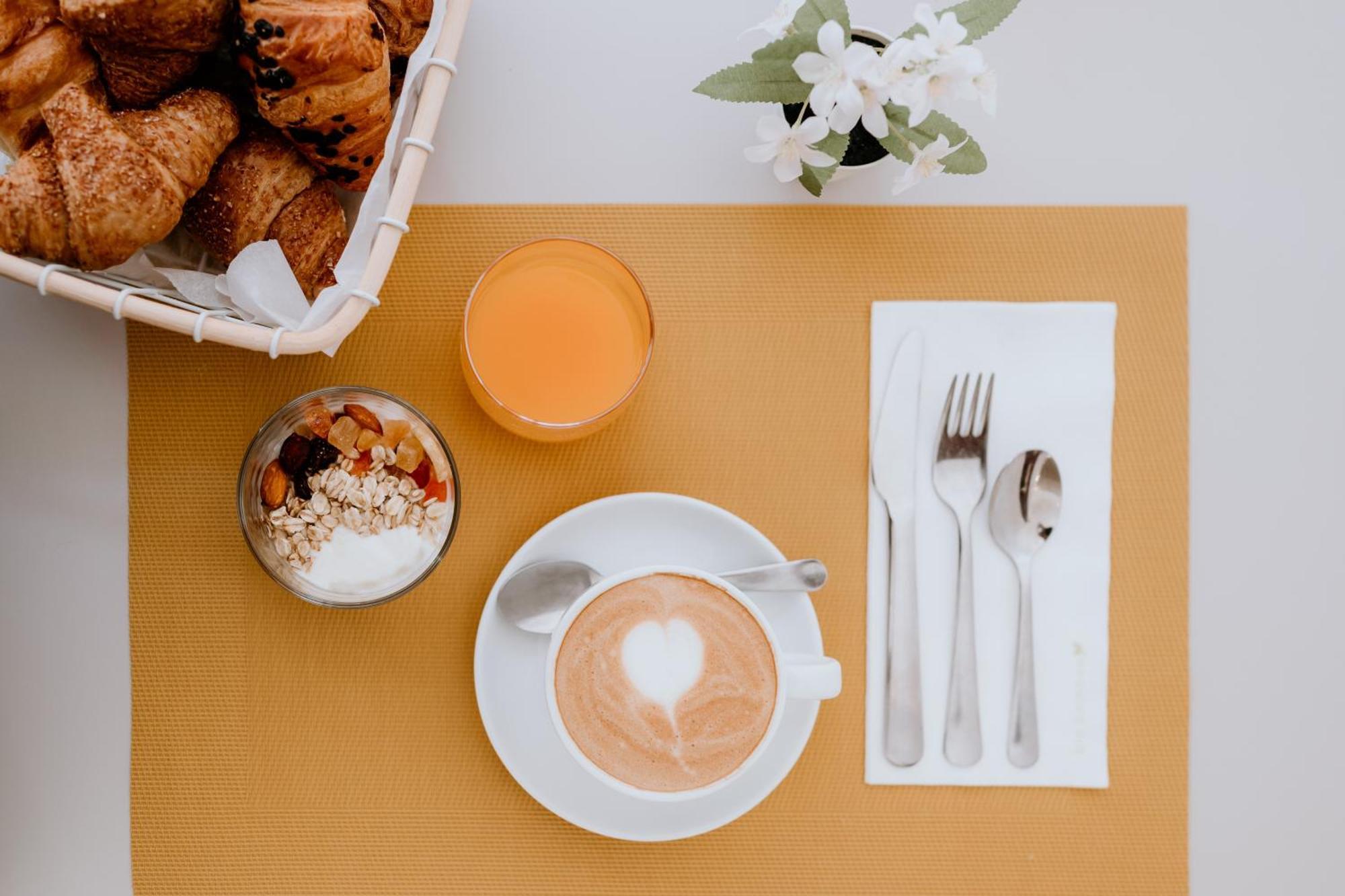 Hotel Venezia Trento Ngoại thất bức ảnh