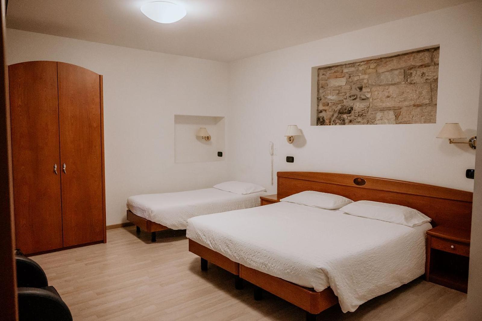 Hotel Venezia Trento Ngoại thất bức ảnh